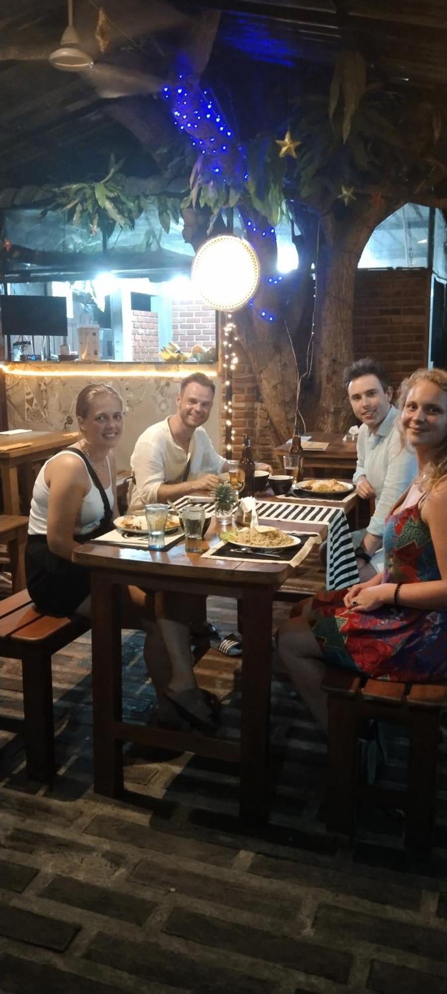 Pick & Go White House Bed & Breakfast Negombo Ngoại thất bức ảnh